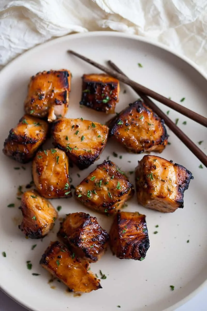 Air Fryer Honey Garlic Salmon Bites