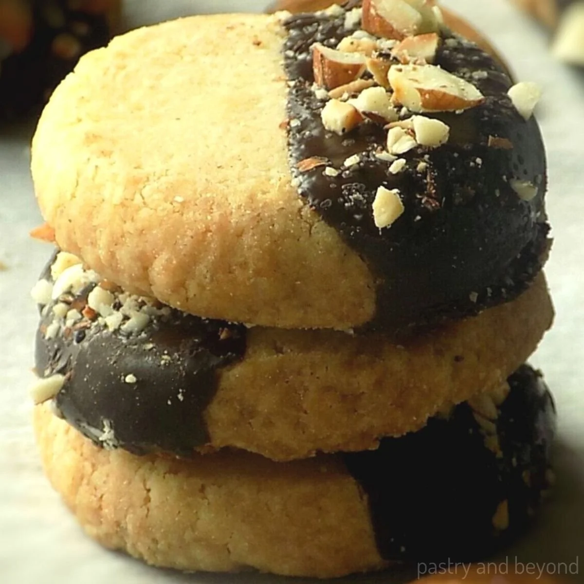Almond Extract Shortbread Cookies