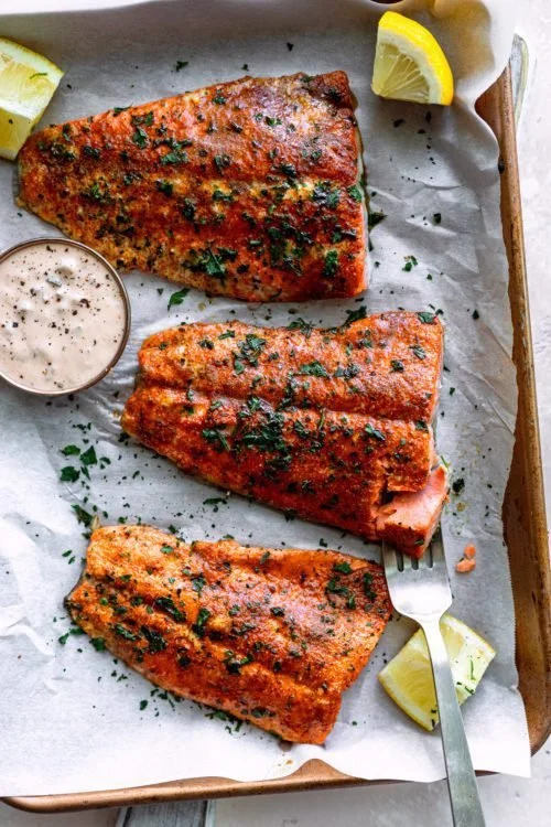 Cajun Baked Salmon with Spicy Tartar