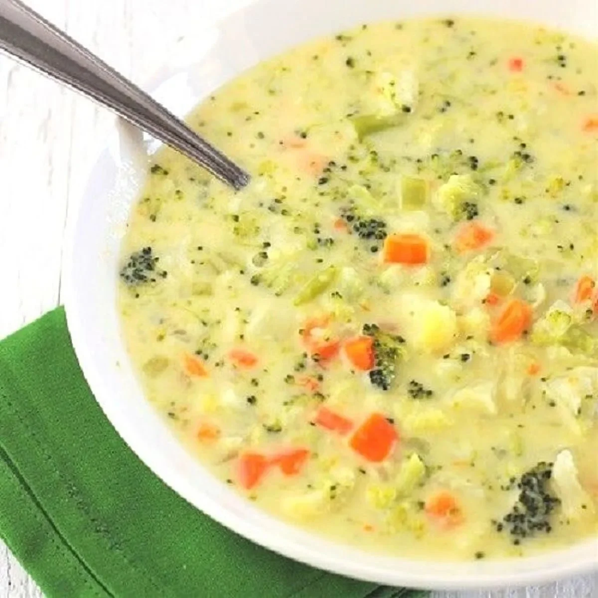 Cheesy Broccoli and Cauliflower Soup