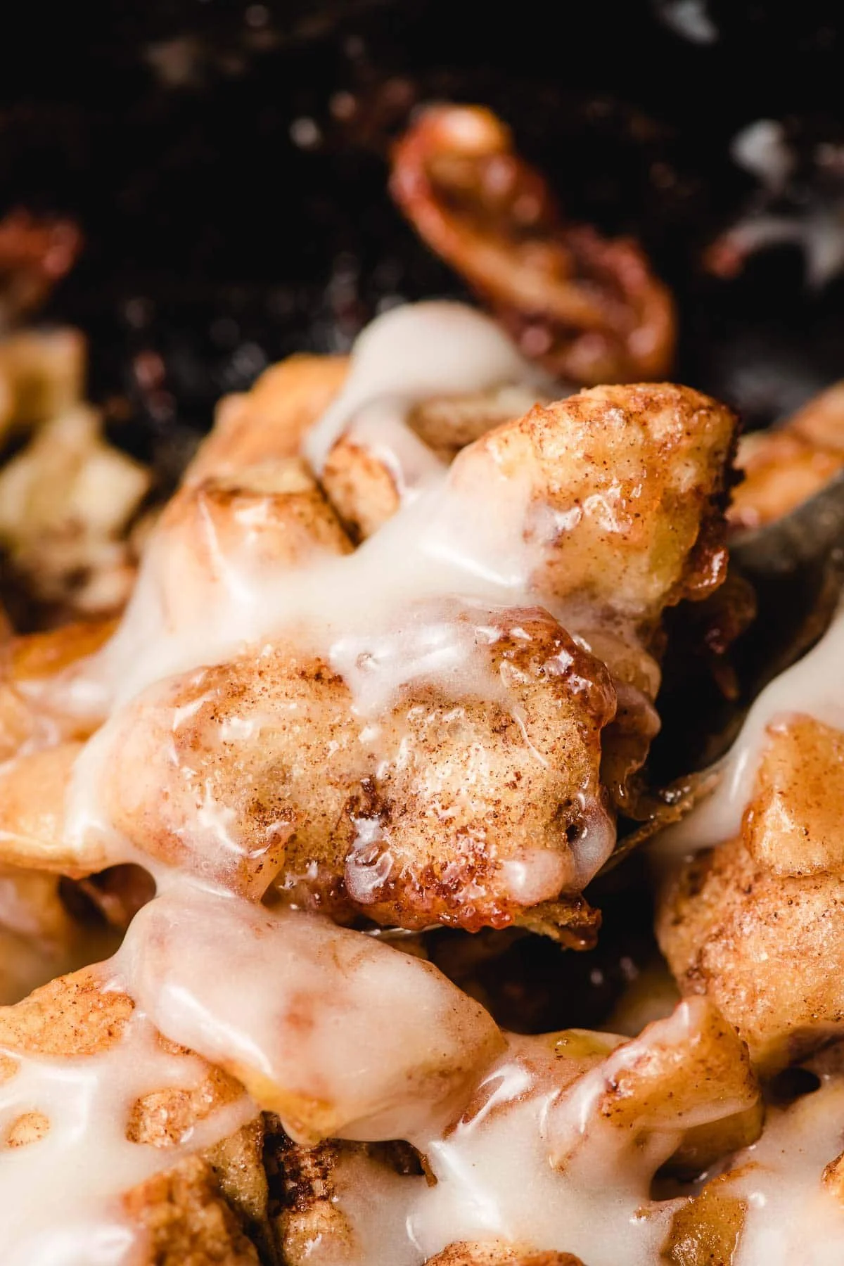 Cinnamon Apple Roll Bake