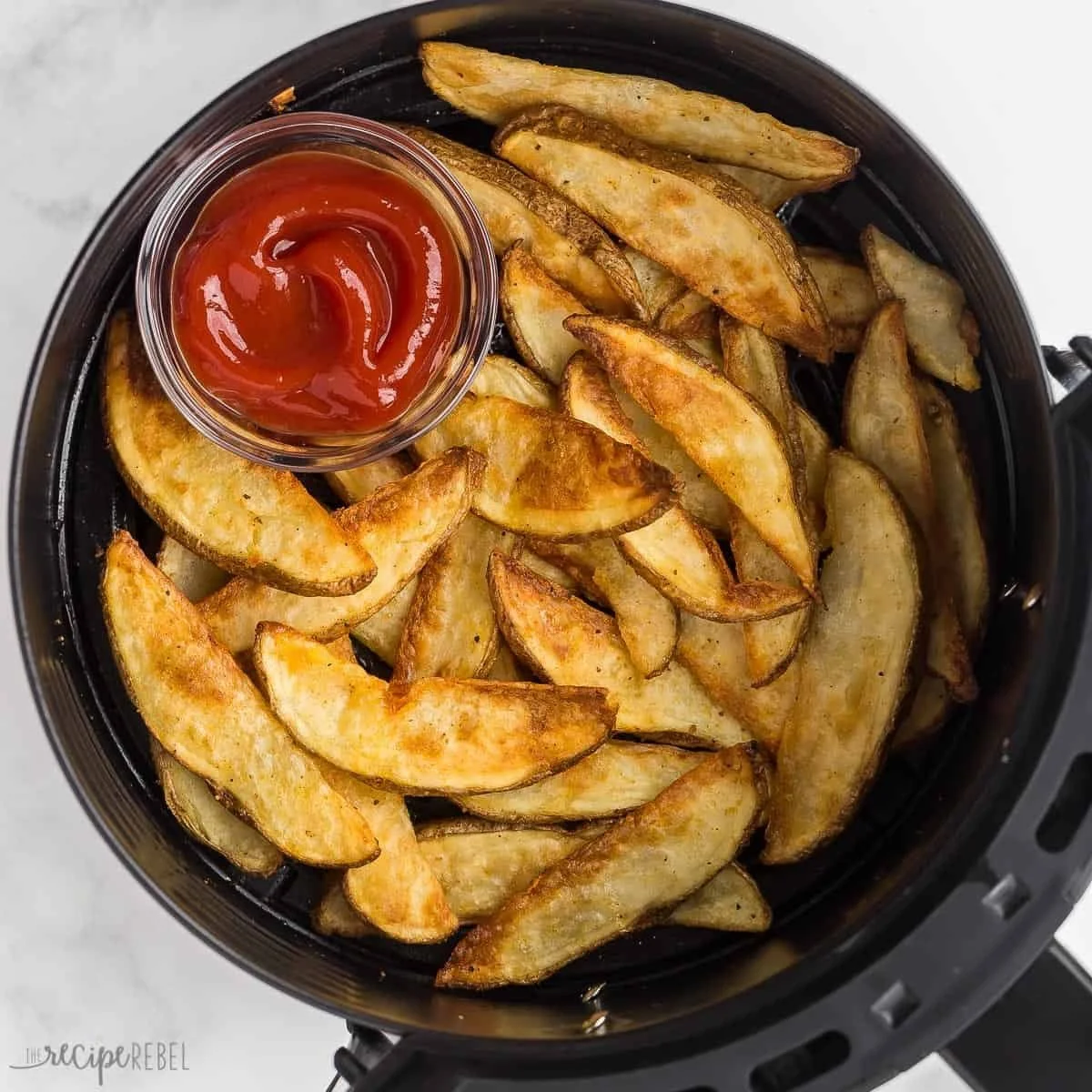 Crispy Air Fryer Potato Wedges