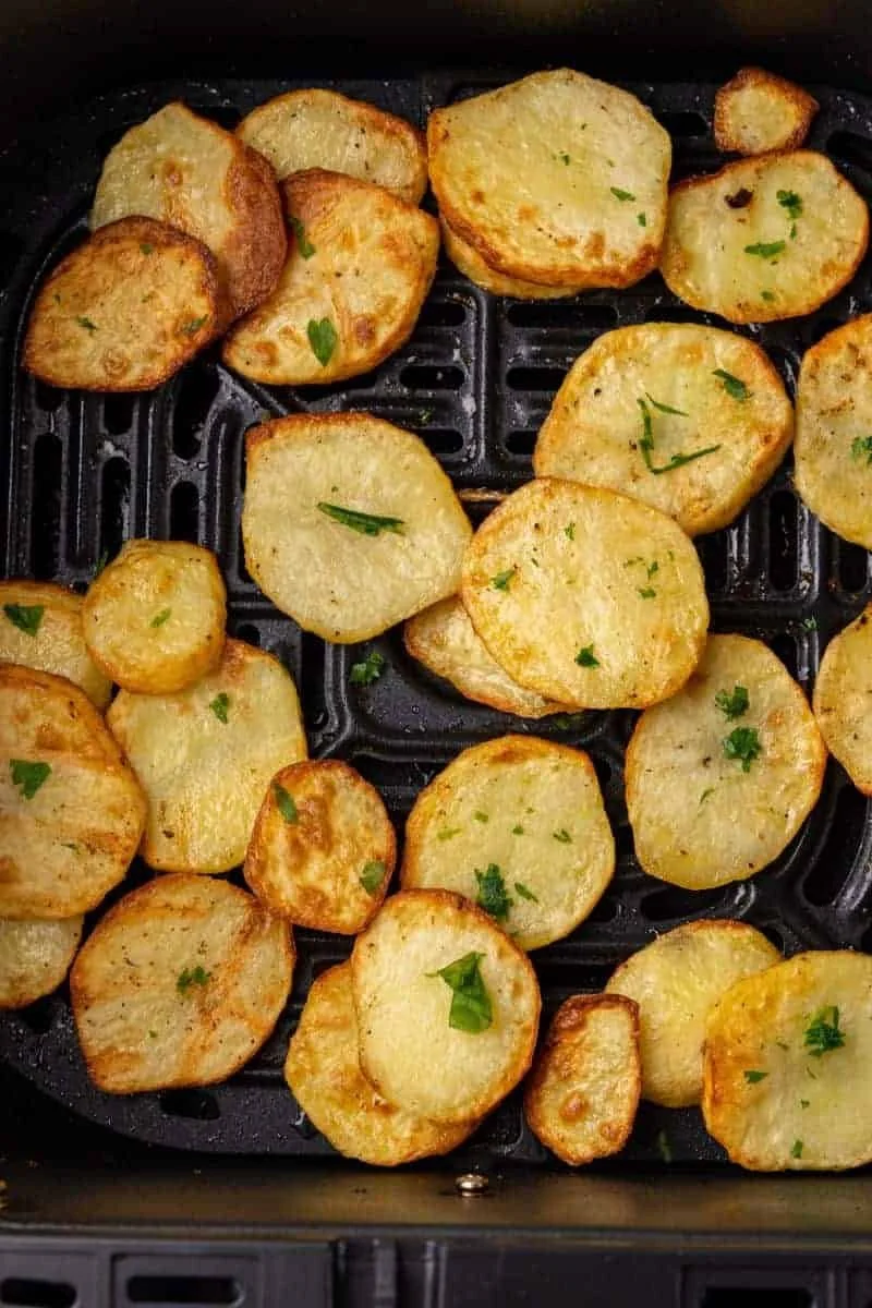 Crispy Air Fryer Potatoes