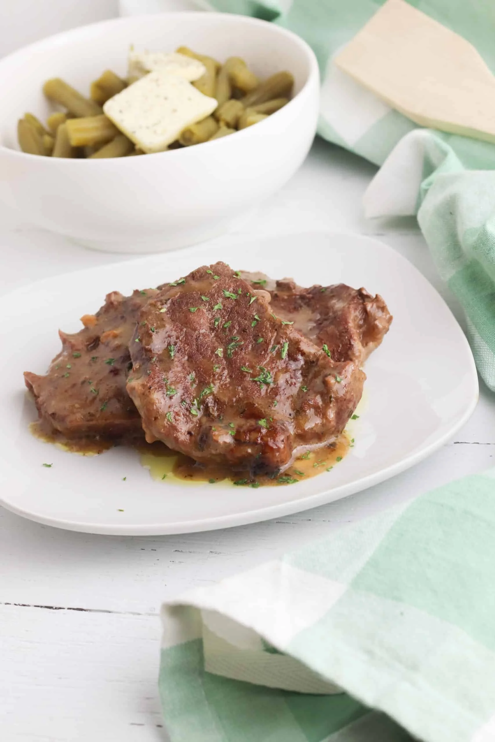 Easy Crock Pot Round Steak Recipe