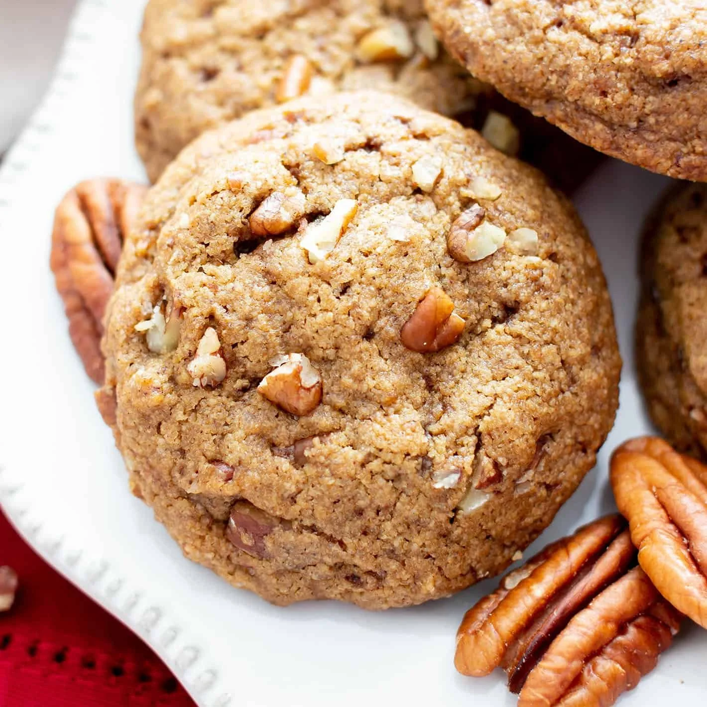 Healthy Gluten-Free Vegan Cinnamon Pecan Cookies